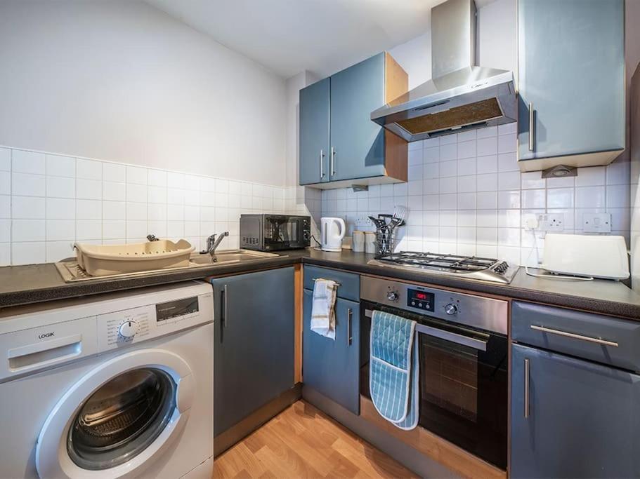 Lovely 2 Bedroom Apt At Ormeau Park W/ Free Parking Belfast Extérieur photo