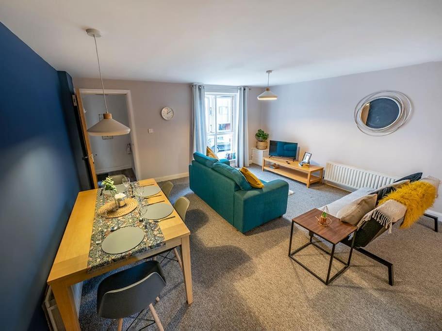Lovely 2 Bedroom Apt At Ormeau Park W/ Free Parking Belfast Extérieur photo